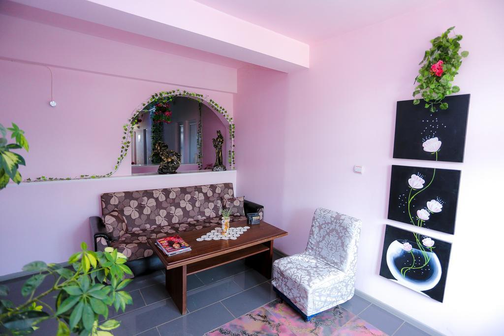 Hostel Shatrata Bogomilovo Luaran gambar
