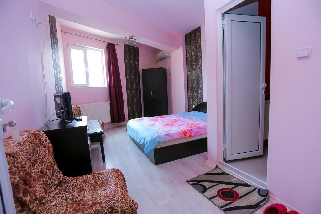 Hostel Shatrata Bogomilovo Luaran gambar